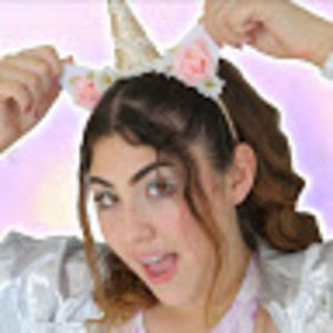 Meet your Posher, Yacine